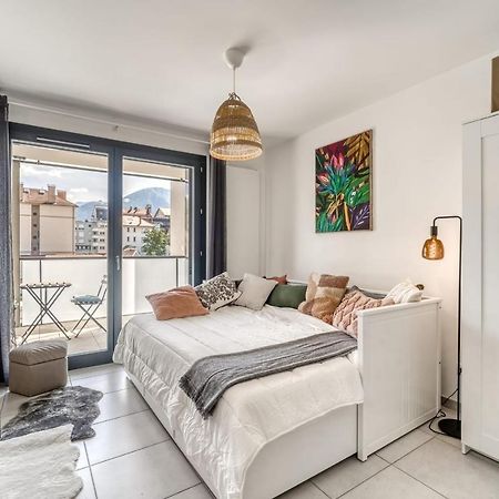 Emergence - Beautiful Studio For 2 People Balcony And Garage Annecy Bagian luar foto