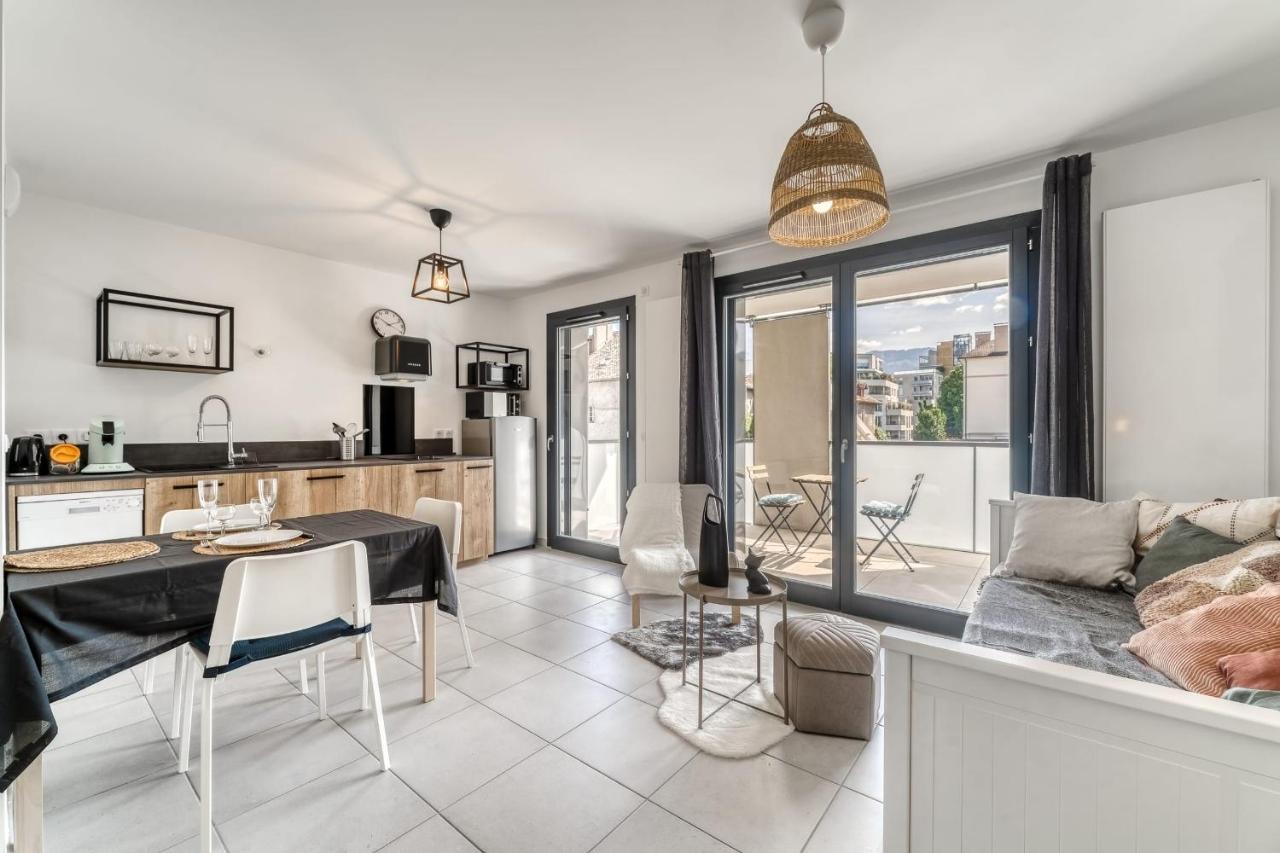 Emergence - Beautiful Studio For 2 People Balcony And Garage Annecy Bagian luar foto