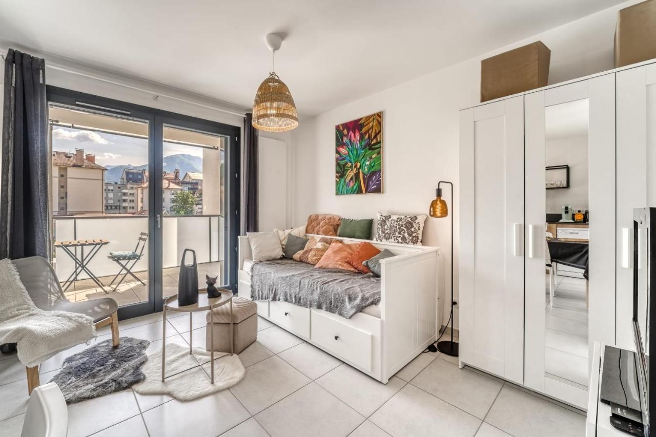 Emergence - Beautiful Studio For 2 People Balcony And Garage Annecy Bagian luar foto
